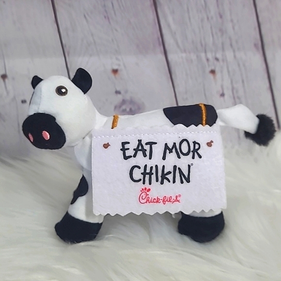 Chick-fil-A Eat Mor Chikin Small Mini Cow Plush Stuffed Animal Collectible Toy - Picture 2 of 10